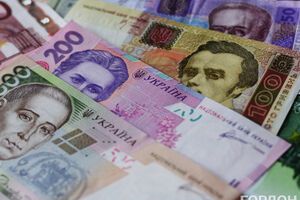 Госдолг Украины вырос более чем в два раза