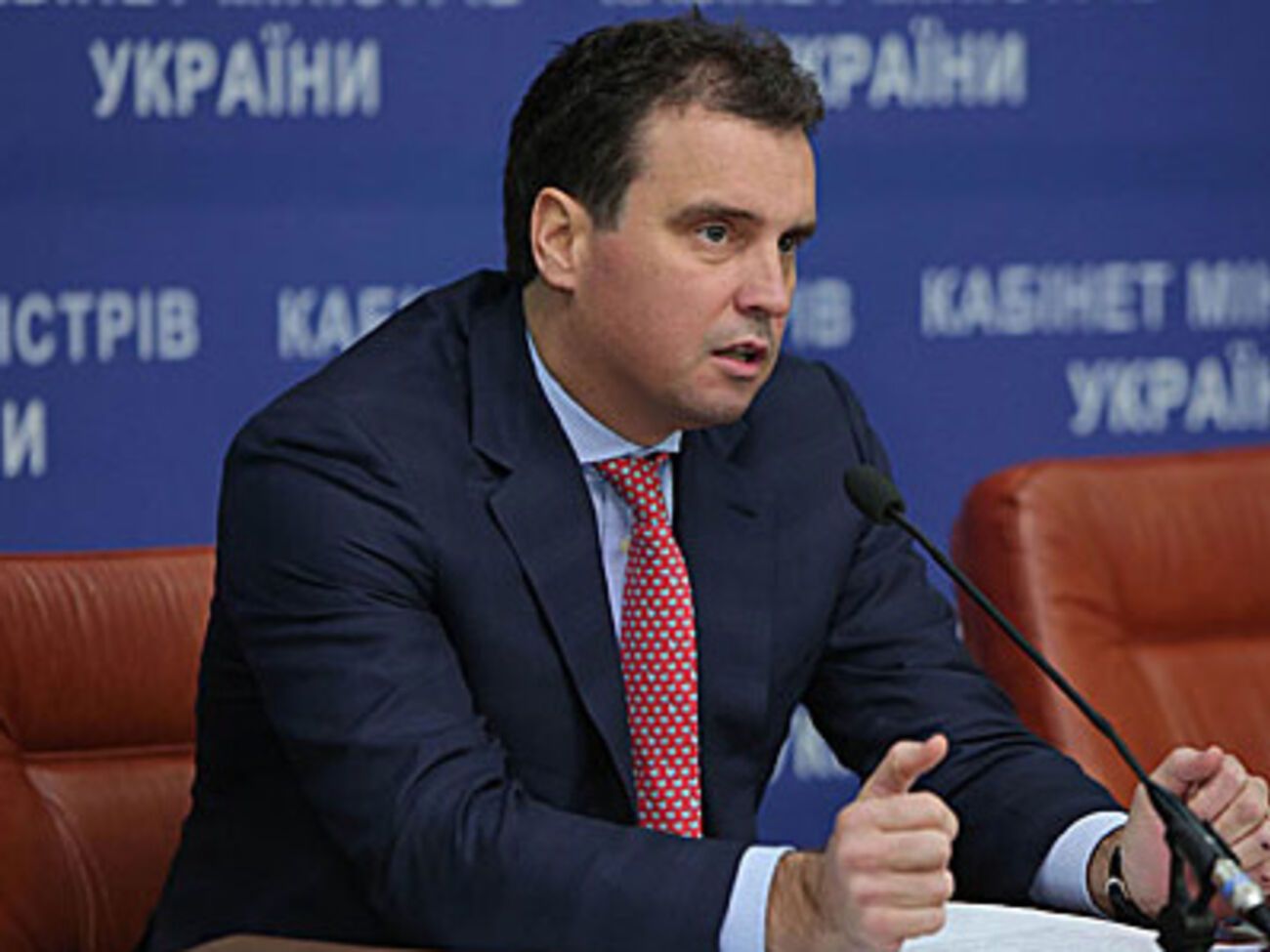 Абромавичус: У старых кадров желание реформироваться равно нулю