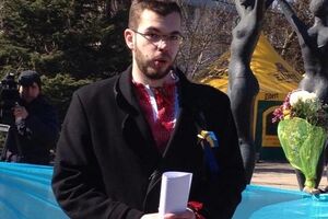 Леонид Кузьмин работал учителем истории в одной из школ Симферополя