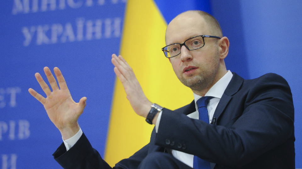 Арсений Яценюк потребовал передать государству замороженные деньги Виктора Януковича и его окружения