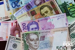 Курс гривны продолжает укрепляться