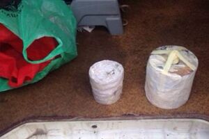 У задержанных изъяли самодельное взрывное устройство (в эквиваленте 3 кг тротила)