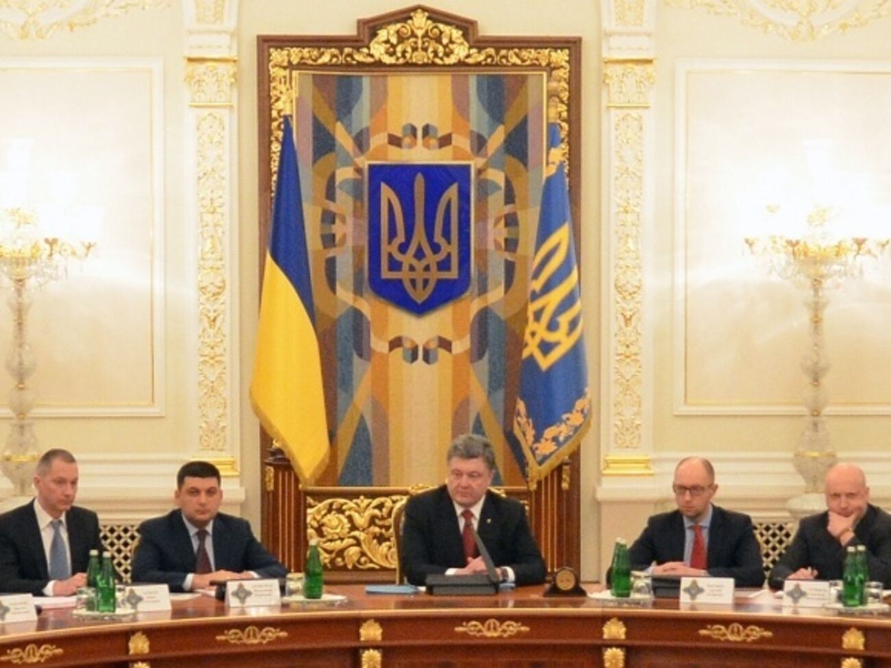 Сегодня состоялось заседание СНБО при участии президента Петра Порошенко