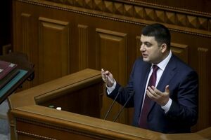 Гройсман заверил, что Порошенко не указывает, как голосовать