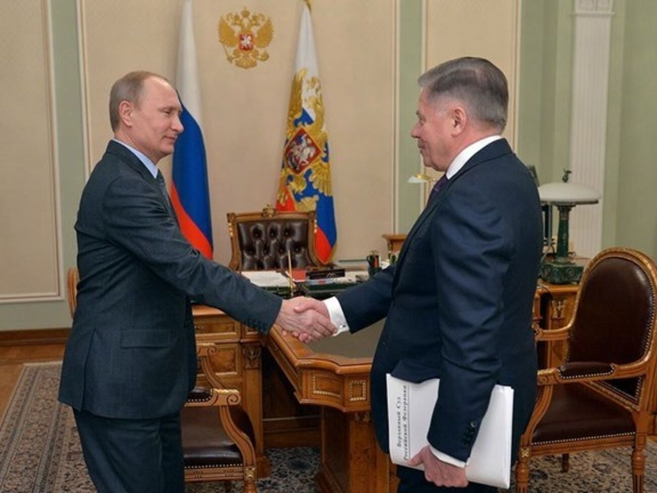 Пресс-служба Кремля сообщила о встрече Владимира Путина с председателем Верховного суда РФ Вячеславом Лебедевым