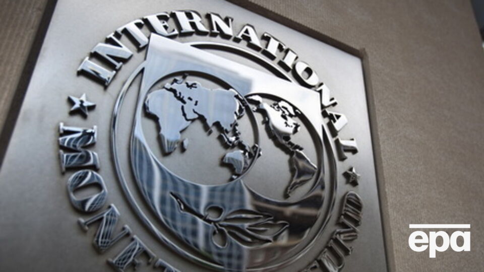 Украина начала получать деньги от МВФ