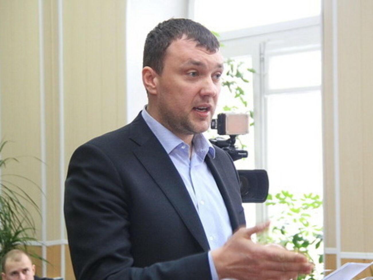 Кицюка обязали носить браслет