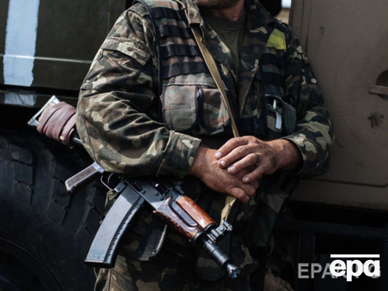 Боевики продолжают обстреливать украинских военных