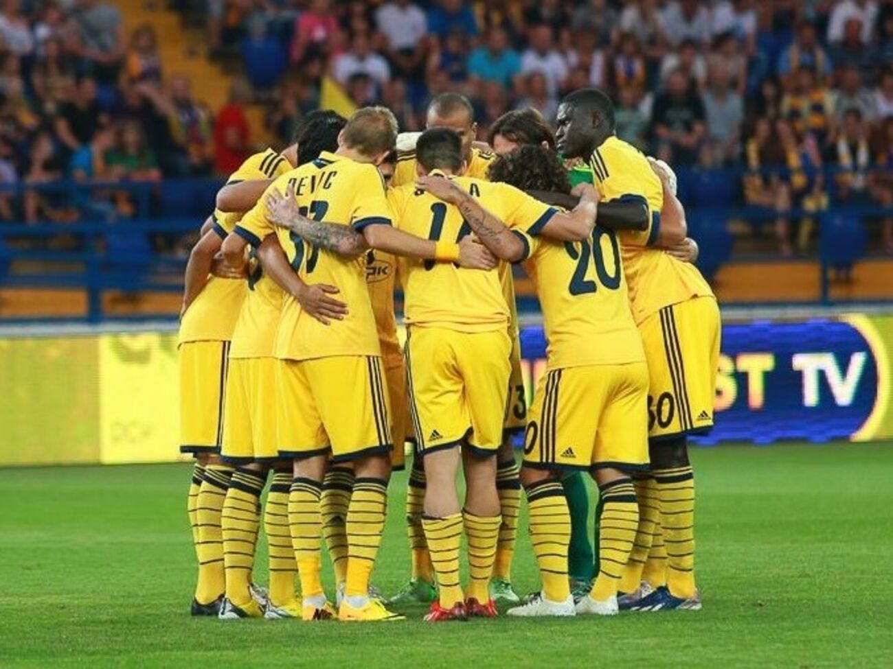 "Металлисту" разрешили играть в Харькове