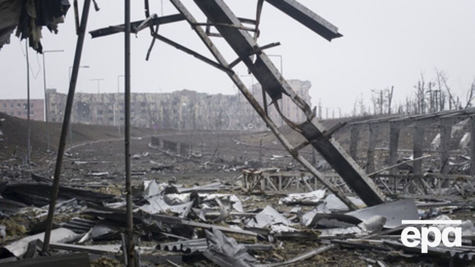 В новом терминале аэропорта СММ наблюдала прибытие работников "службы по чрезвычайным делам ДНР"