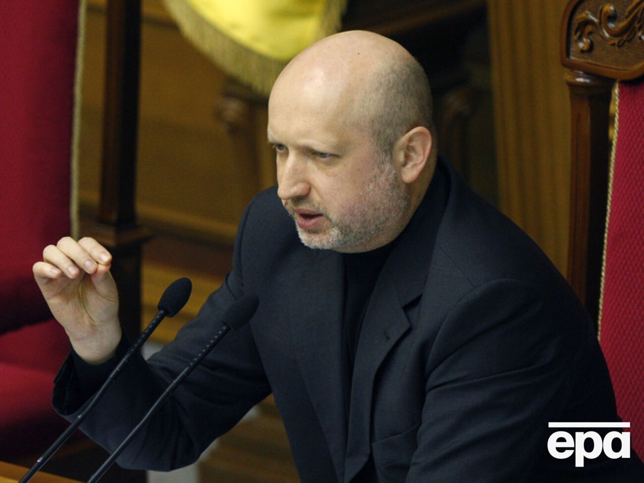 Турчинов надеется на то, что "и весь цивилизованный мир"