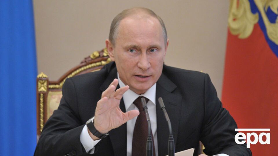 Путин заявил, что Янукович якобы не приказывал применять оружие против протестующих в Киеве