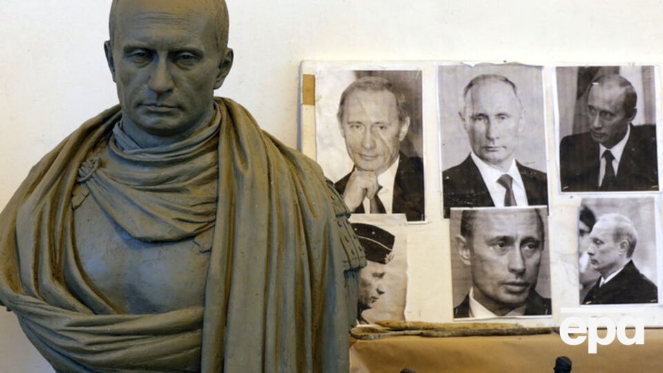 Рабинович: Понадобился всего год, чтобы с Путина упали юридические треники гопника