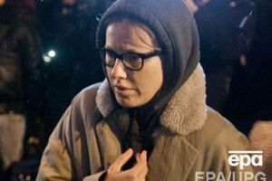 Собчак уехала из России --- СМИ