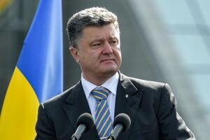 Петр Порошенко внес в парламент постановление о миротворцах для Донбасса