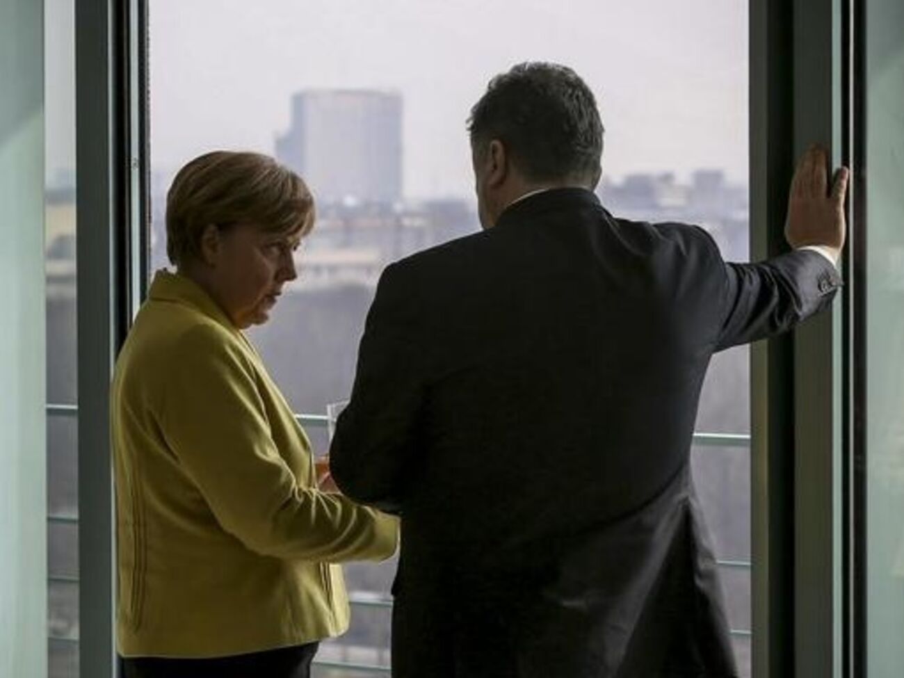 Ангела Меркель провела встречу с Петром Порошенко