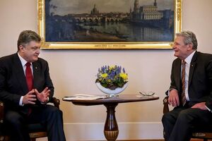 Порошенко и Гаук обсудили украино-германские отношения
