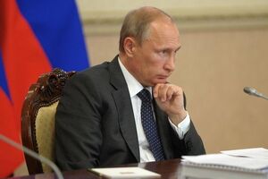 Путин вышел к людям