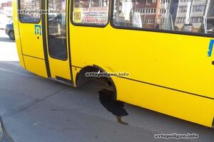 У "Богдана" отвалилась задняя ось