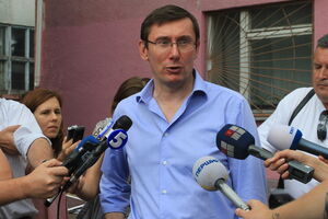 Луценко сомневается в вероятности проведения выборов на Донбассе в этом году