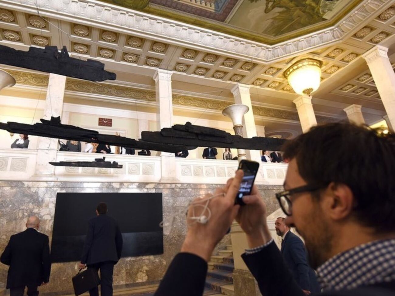 К годовщине аннексии Крыма в Раде появились "черные корабли". Фоторепортаж