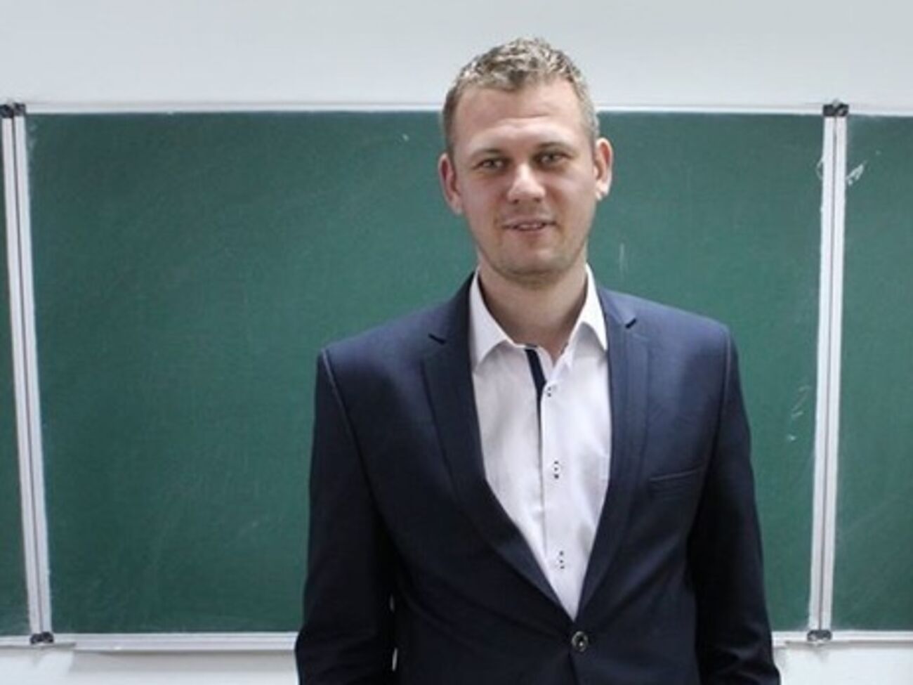 Казанский: Непонятно, почему районы Донбасса должны иметь особый статус, чем они лучше других регионов Украины