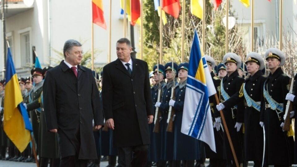 Президент Украины Петр Порошенко встретил президента Румынии Вернера Йоханниса