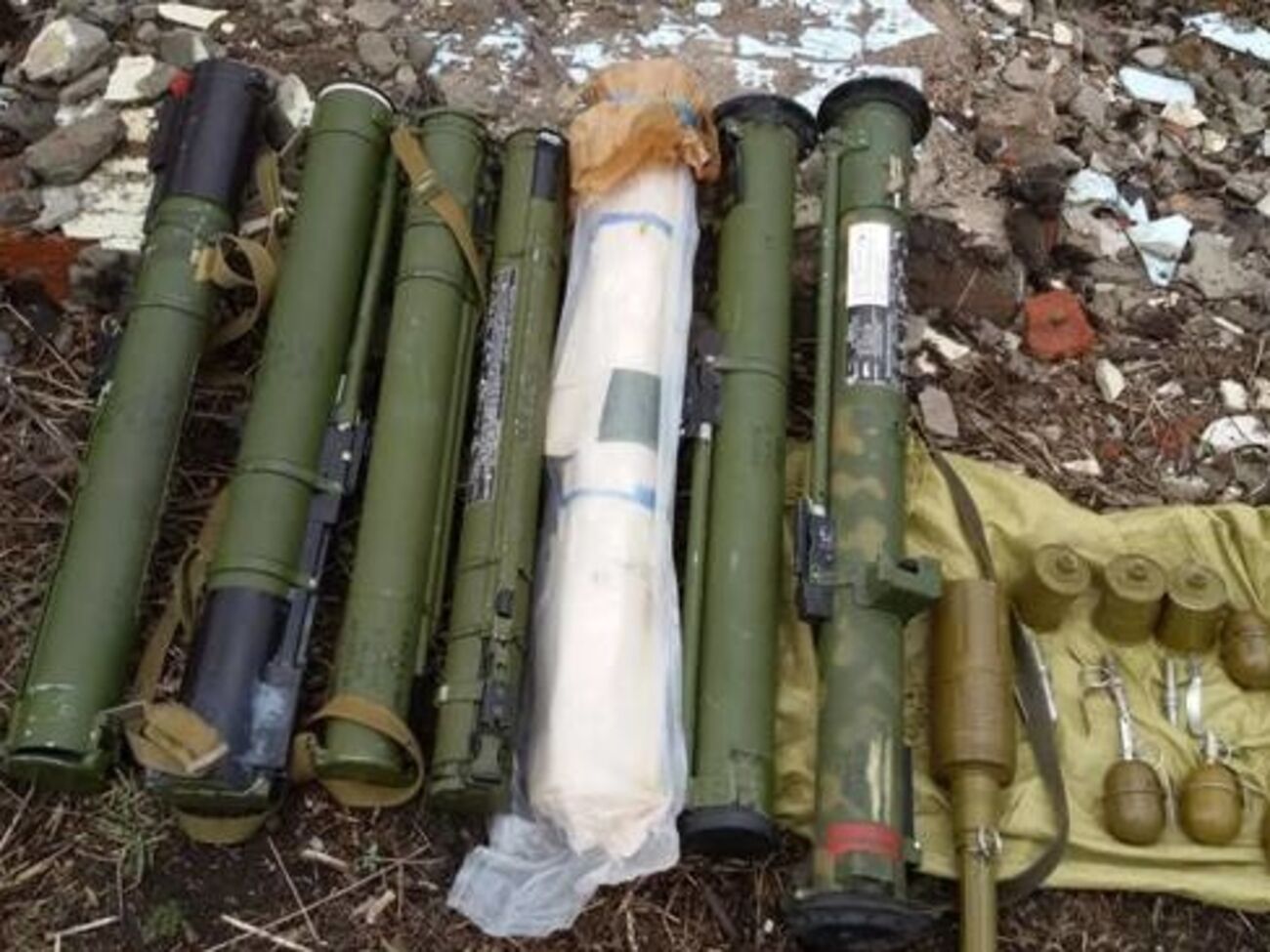 СБУ обнаружила очередной тайник террористов