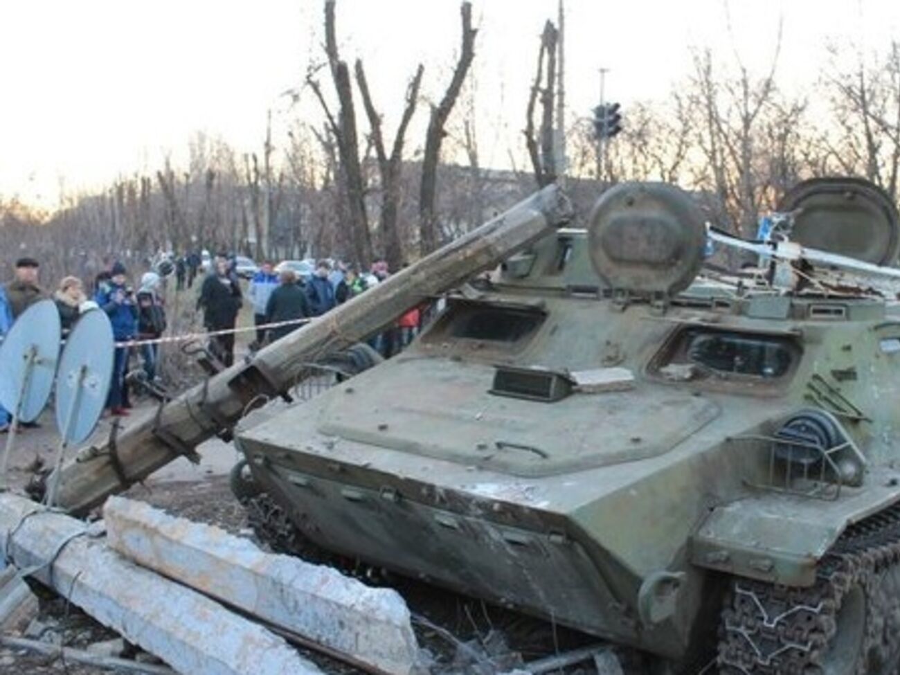 На митинге на месте ДТП в Константиновке слышали выстрел