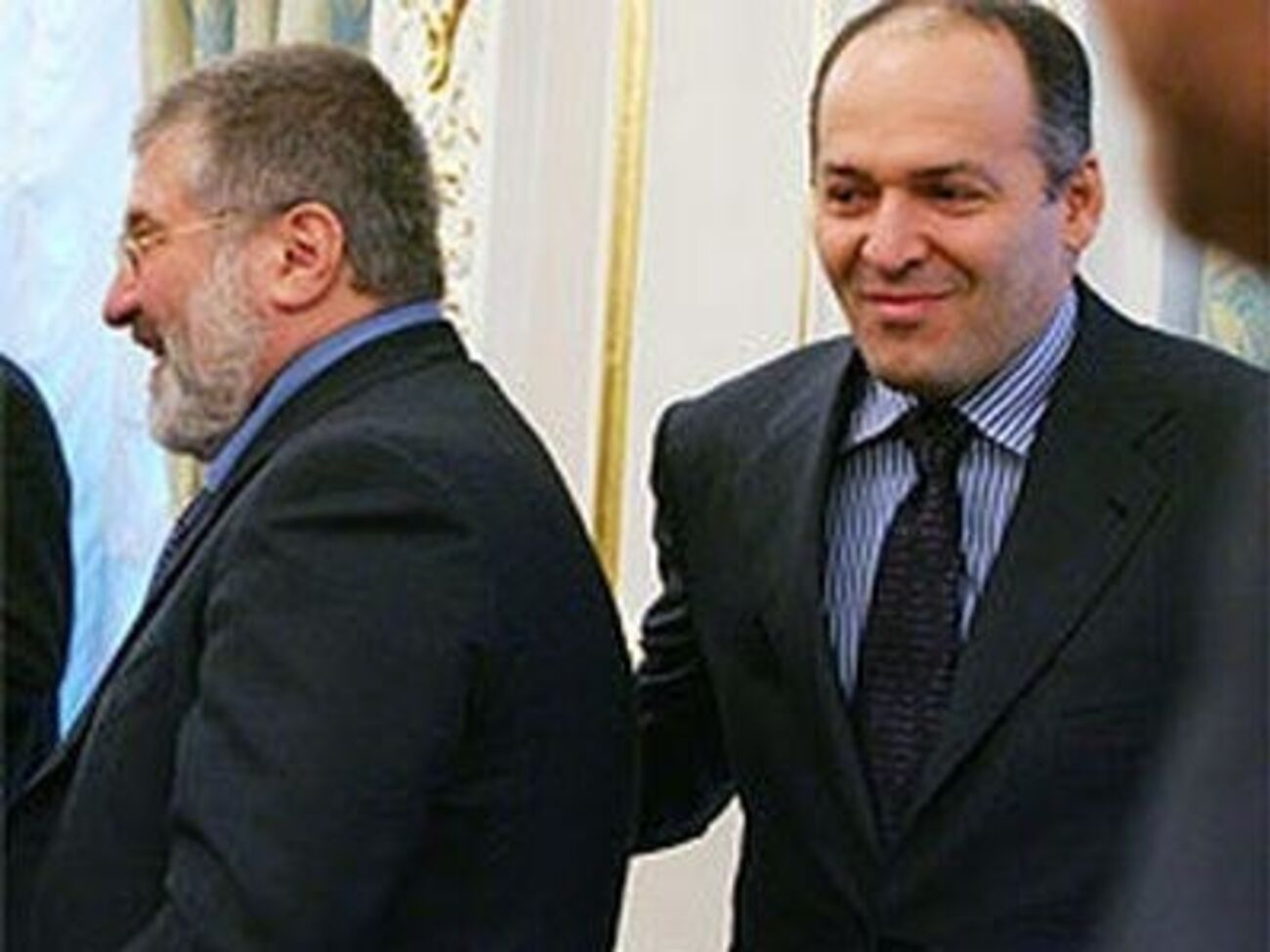 Боголюбов обвинил Пинчука в оказании давления на свидетелей и попросил разрешения инициировать разбирательство по факту неуважения к суду