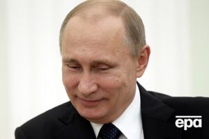 Владимир Путин выступил на митинге в центре Москвы, посвященном аннексии Крыма