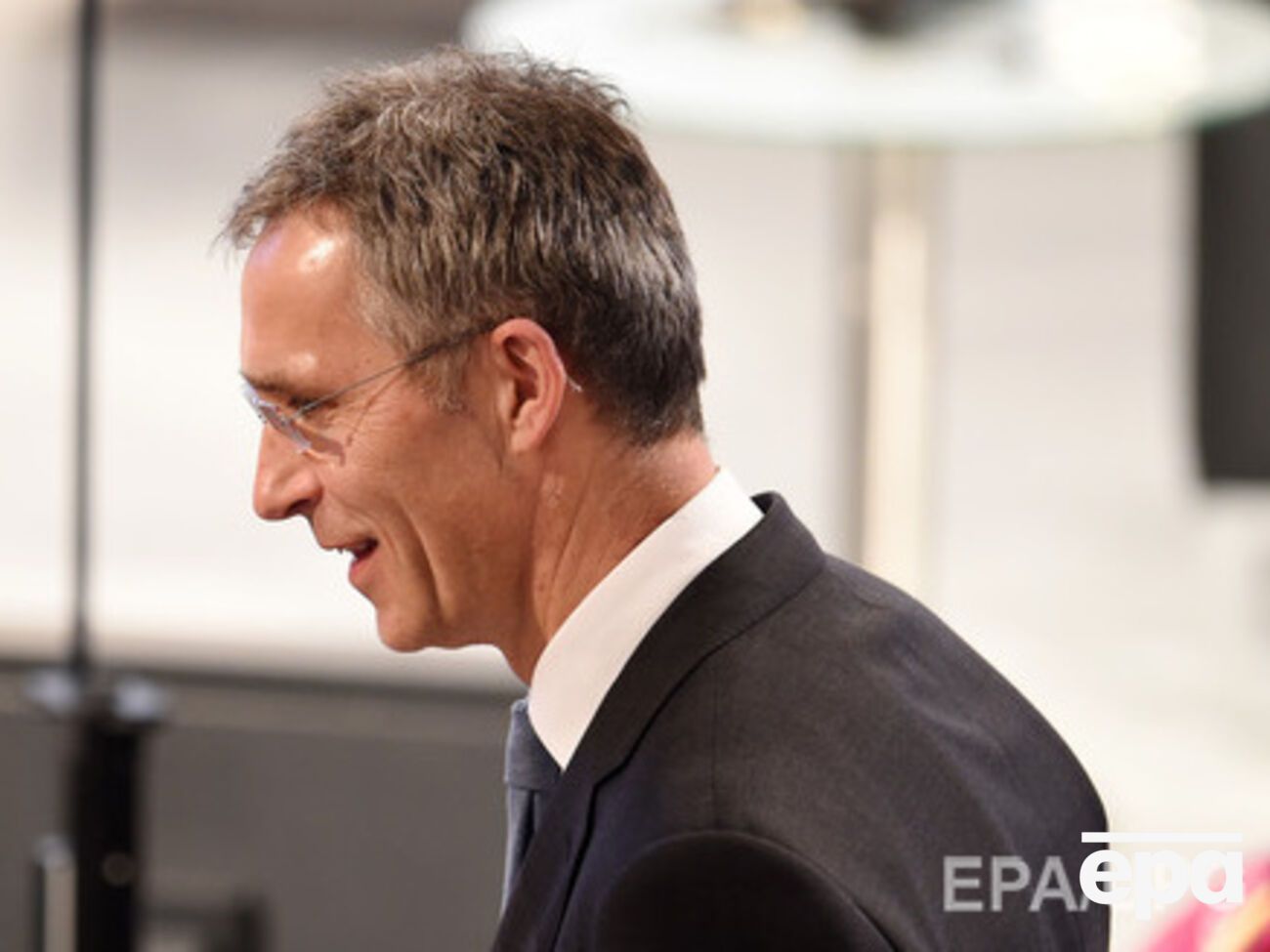 Столтенберг выразил соболезнования народу Туниса