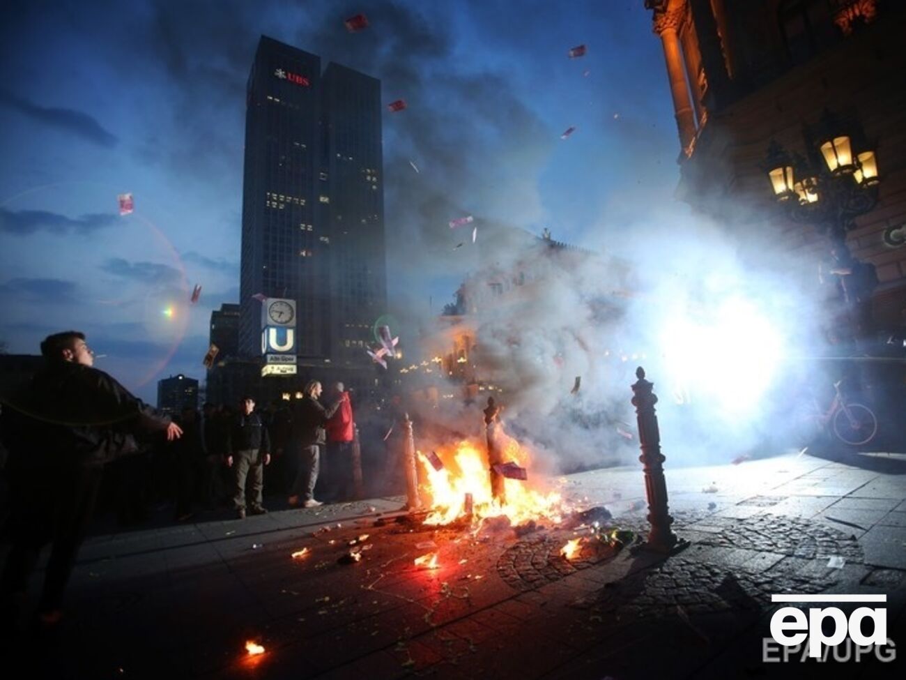 Утром количество протестующих составляло 6 тыс. человек