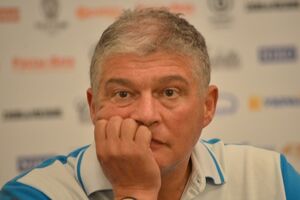 Червоненко сталкивался с коррупционными проблемами на таможне, когда ввозил в Украину медицинское оборудование для нужд АТО