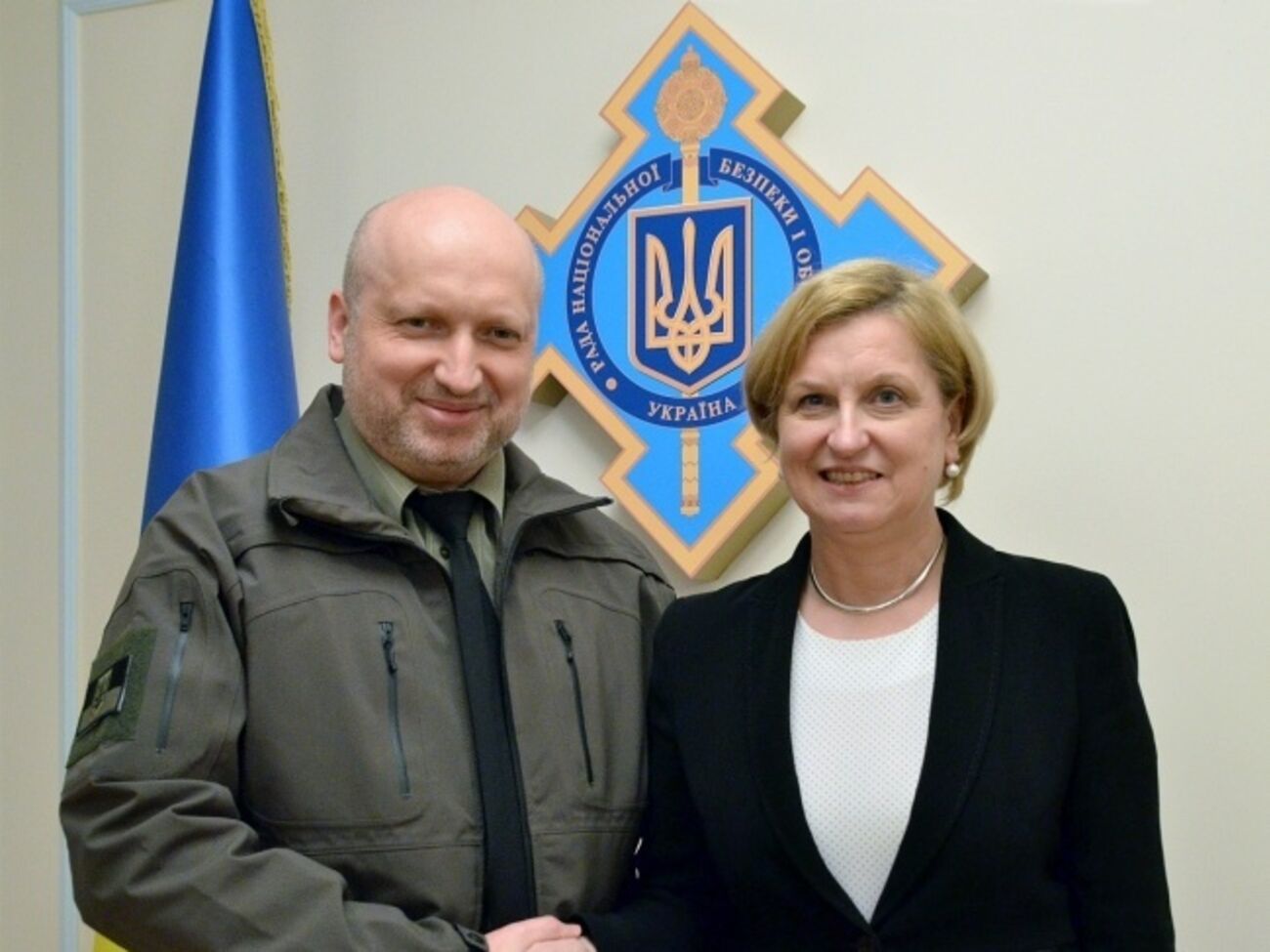 Турчинов встретился с делегацией Европарламента. Фоторепортаж