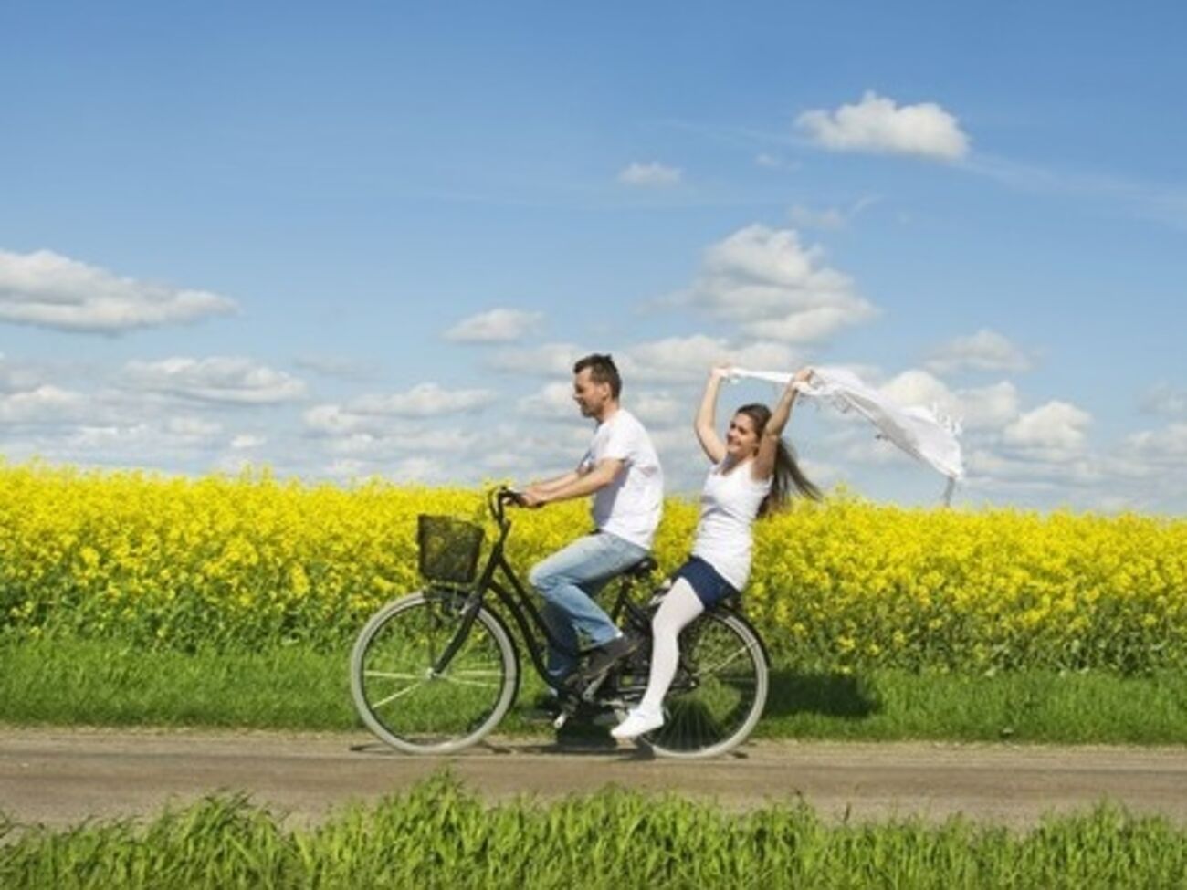 Мужчины и женщины не слишком отличаются в оценке уровня удовлетворенности жизнью