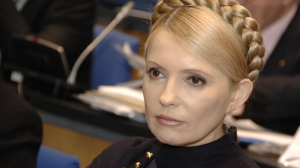 Тимошенко: Нет оснований для четырехкратного падения валюты