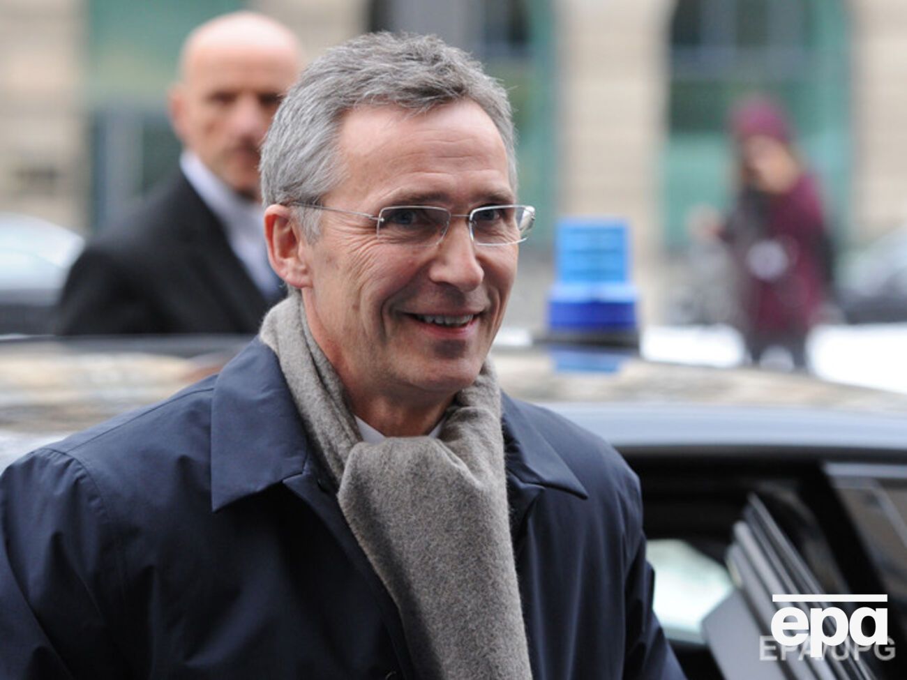 Столтенберг назвал убийство Немцова ужасным преступлением