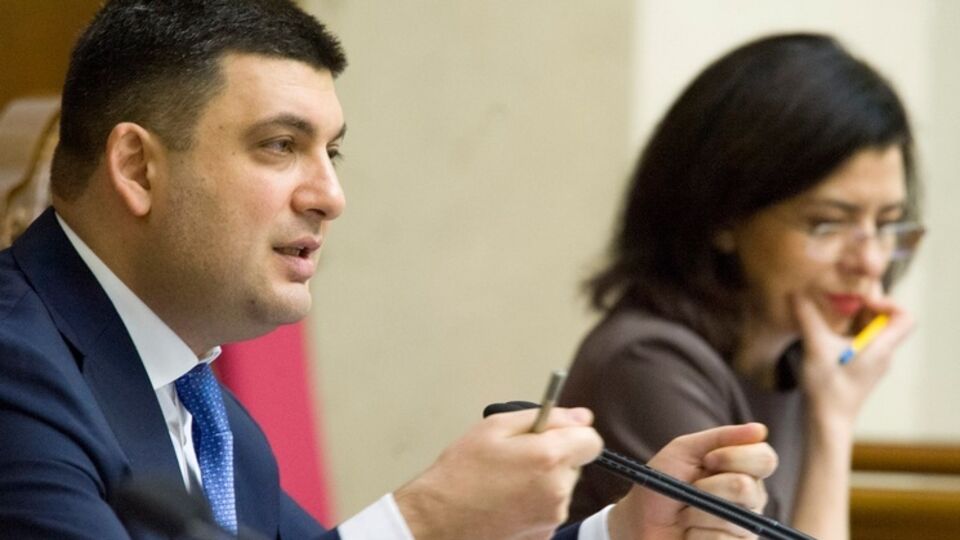 За законопроект №2214 проголосовали 242 народных депутата