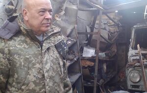 Геннадий Москаль сообщил, что в оккупированном боевиками селе Молодежное на фугасе подорвался легковой автомобиль "Нива" с несколькими мирными жителями