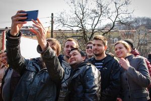 Киевляне стали свидетелями затмения в 12.45