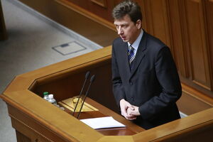 Доний считает, что власть занимается перераспределением активов, а не заботой о народе