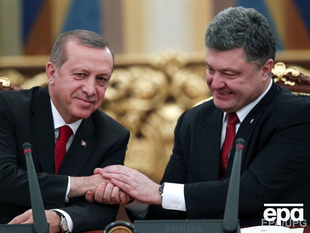 Порошенко предупредил Эрдогана о рисках при строительстве "Турецкого потока"