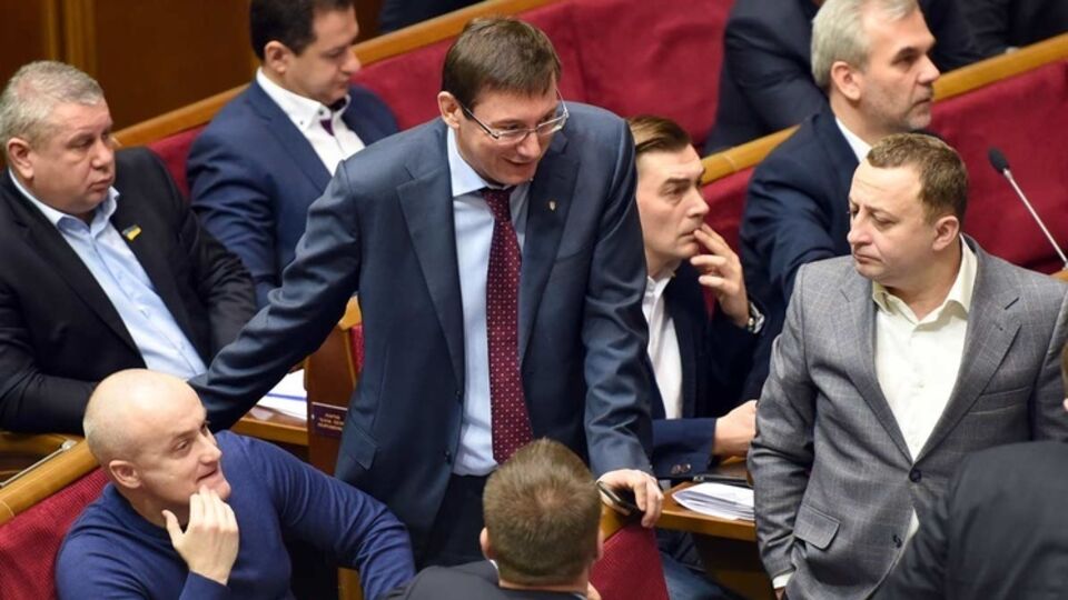 Луценко заявил, что Кабмин может быть переформатирован