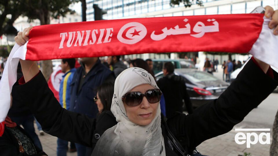 Тунис отметил День Независимости под девизом "Нас не запугать". Фоторепортаж