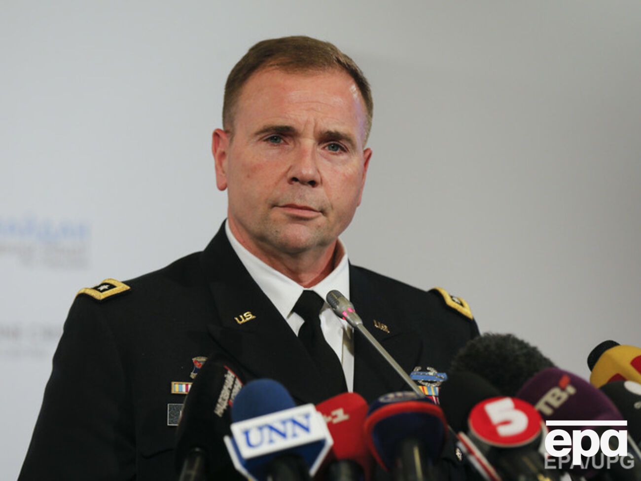 Ходжес:&nbsp;Вместо этого Вашингтон и его союзники должны использовать дипломатические средства для защиты суверенитета Украины и убедиться в крепости Альянса