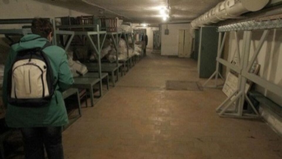 В Киеве обустроили подвалы под бомбоубежища