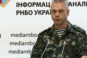 Лысенко: Вчера боевиками был совершен подрыв железнодорожных путей в Волновахском районе и вблизи Попасной