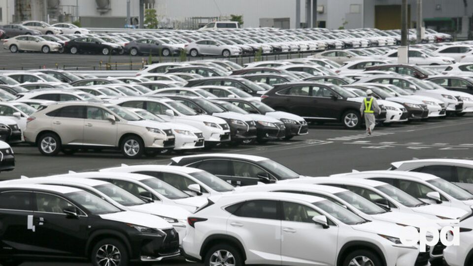 Лидеры крымских сепаратистов ездили на автомобилях премиум-класса нероссийского производства