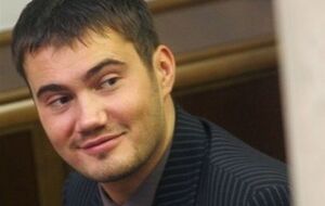 Янукович был в автомобиле, который провалился под лед